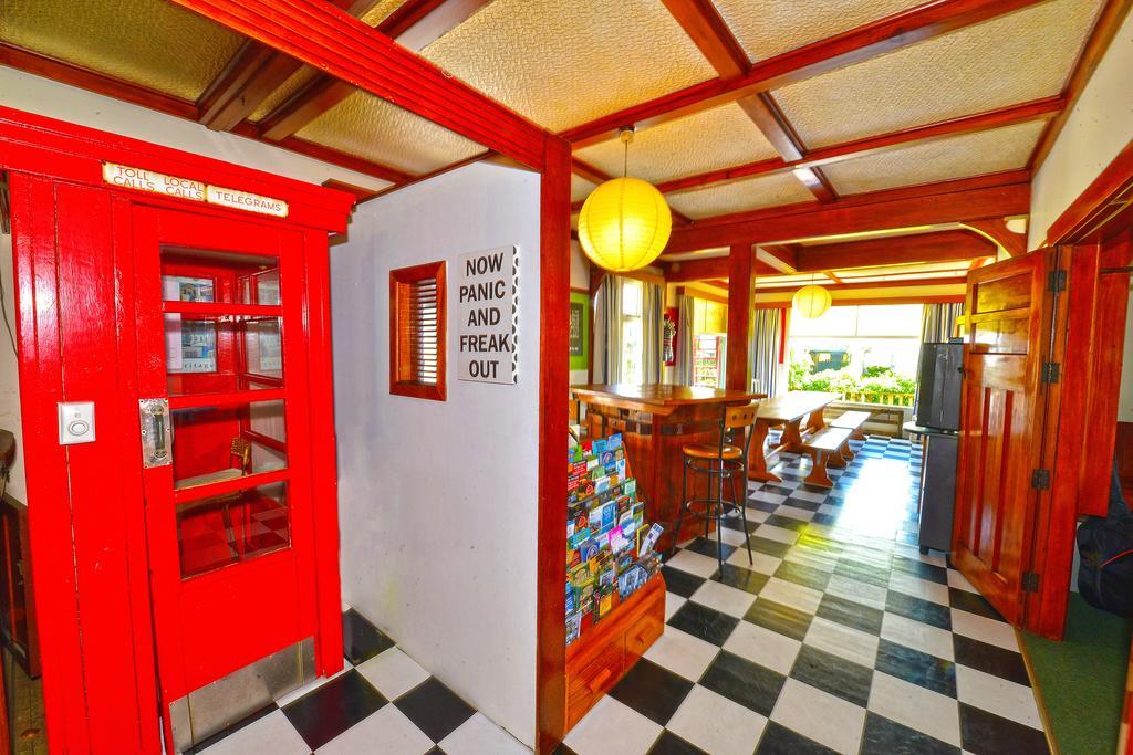 Ducks & Drakes Boutique Motel & Backpackers New Plymouth Exterior foto