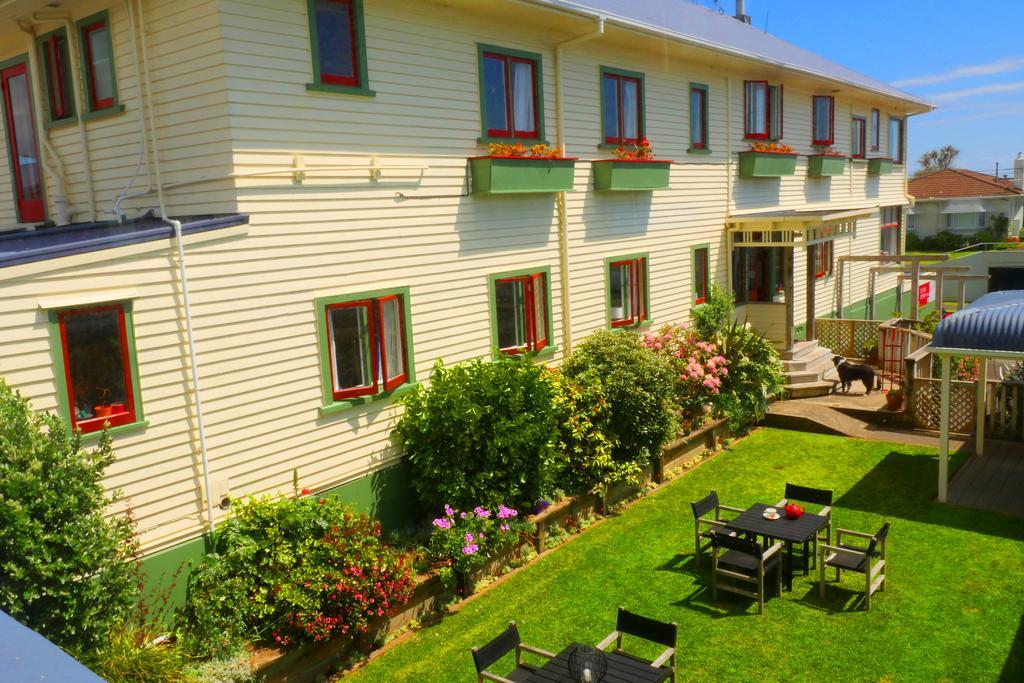 Ducks & Drakes Boutique Motel & Backpackers New Plymouth Exterior foto
